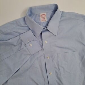 Brooks Brothers Madison Dress Shirt Mens 16.5 33 Cotton Blue Solid Non-Iron New